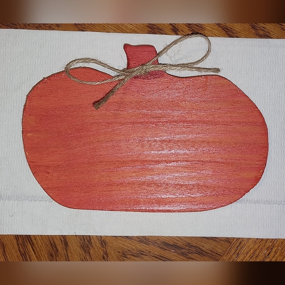 NWT Crafts Wooden Pumpkin 🎃 - Picture 3 of 4